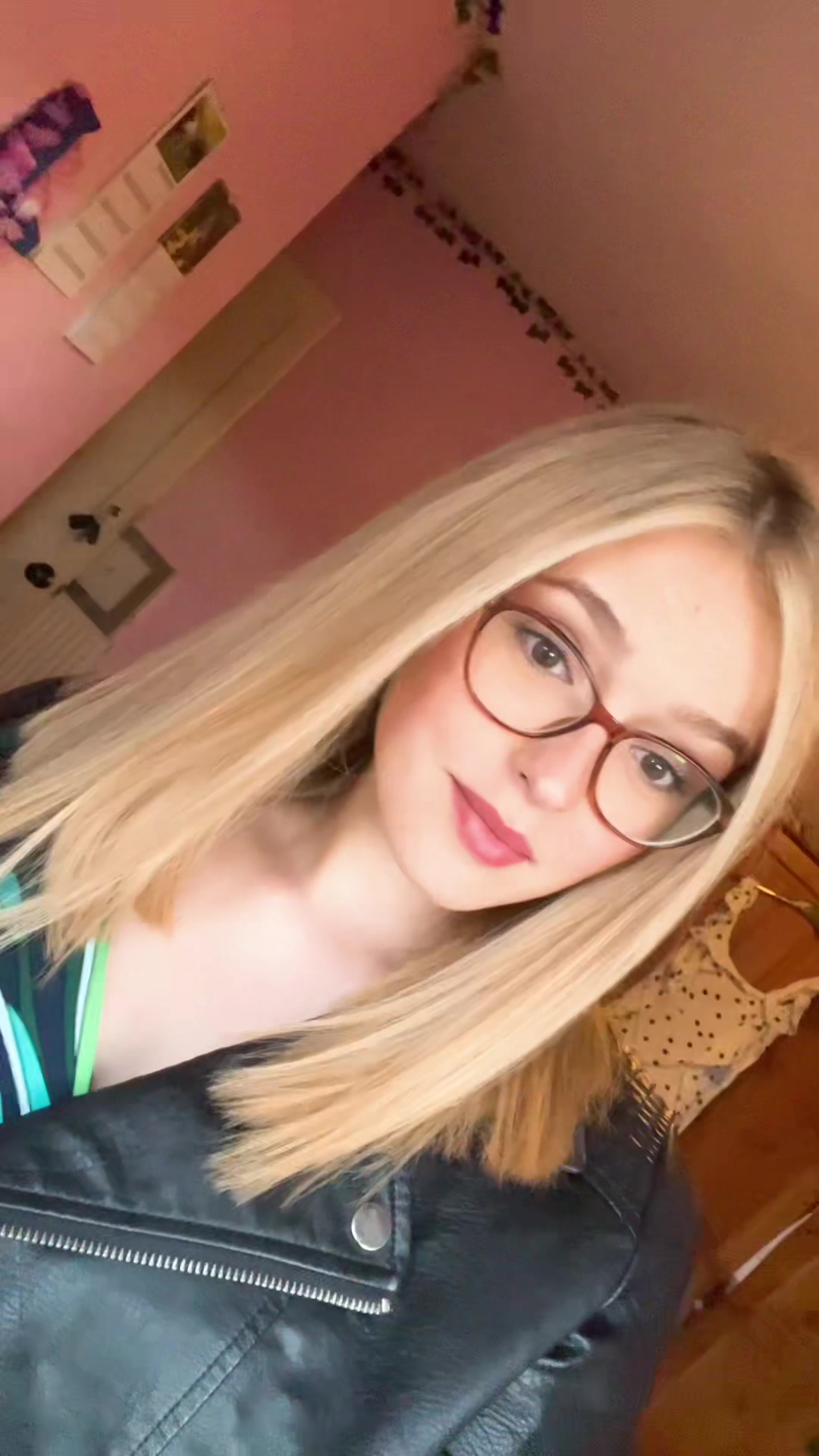 @Memes_With_May