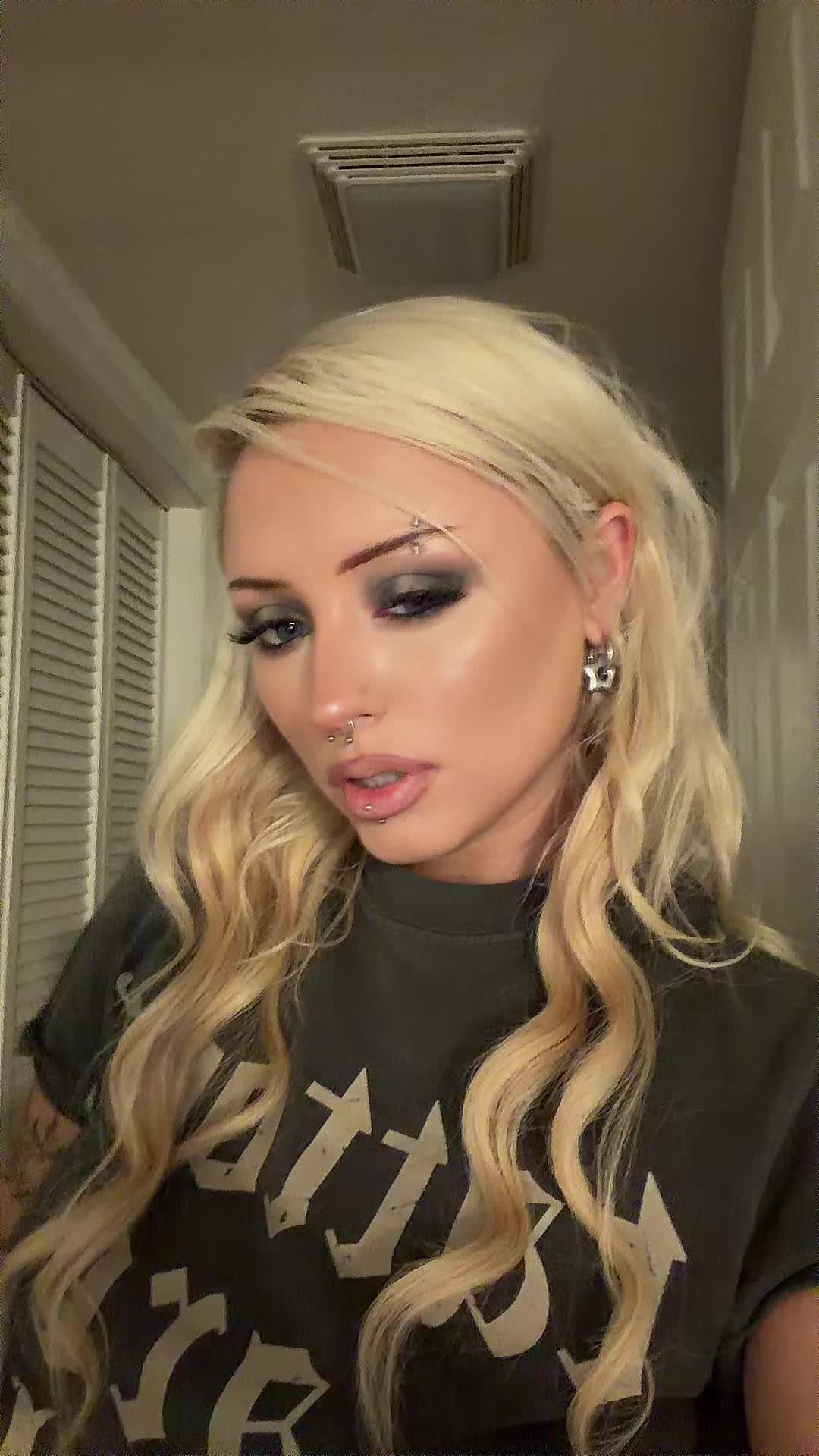 @sky