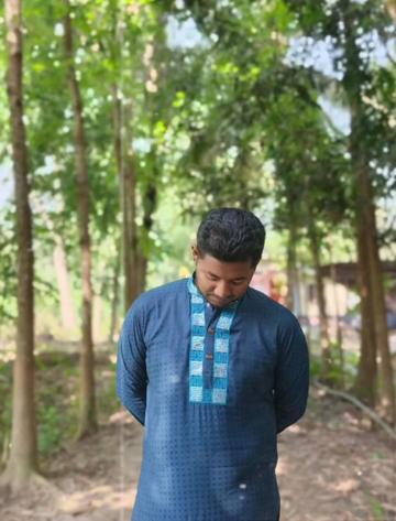 @দাদা ভাই ☣️🚸