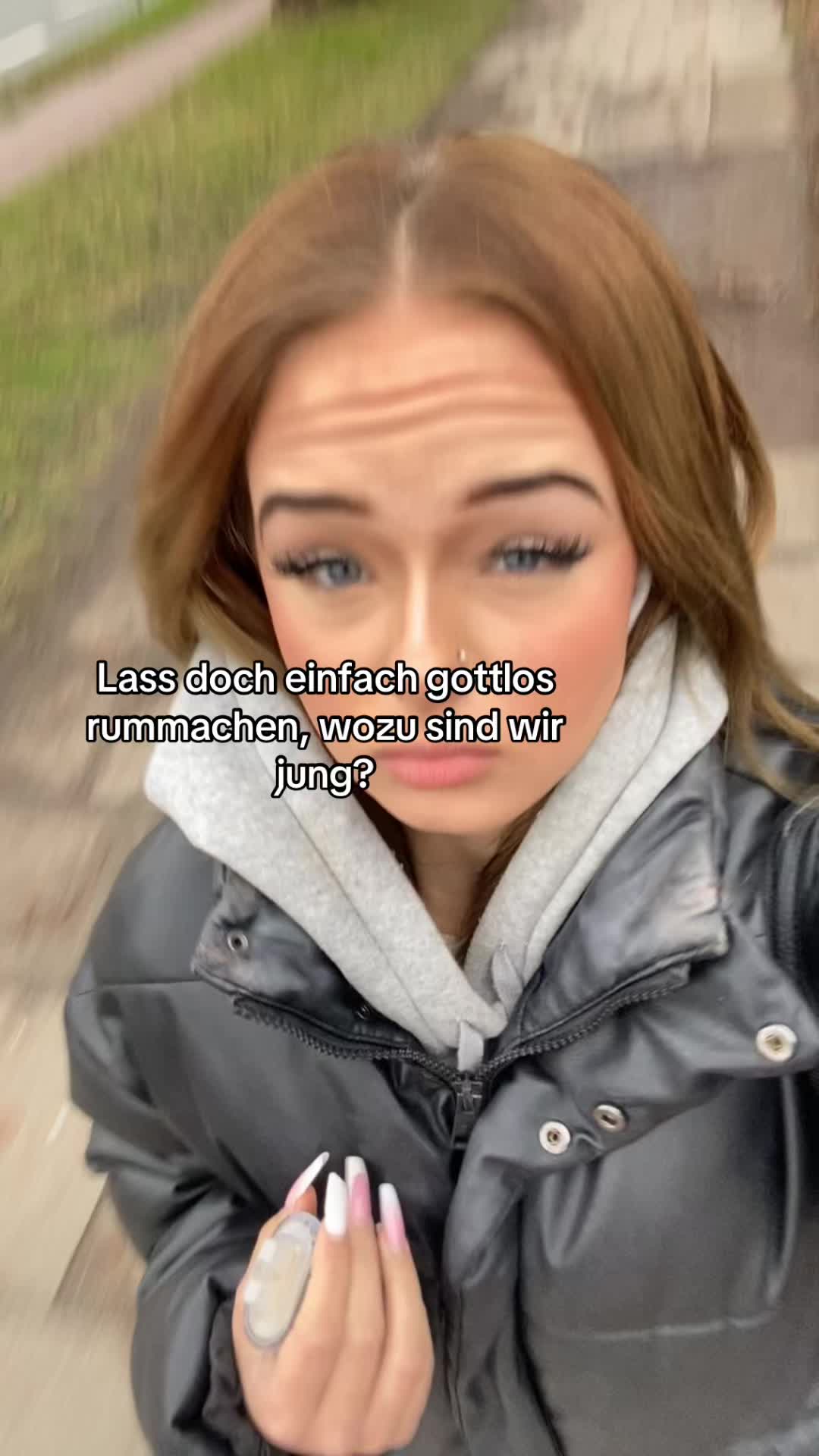 @itscelina_offical
