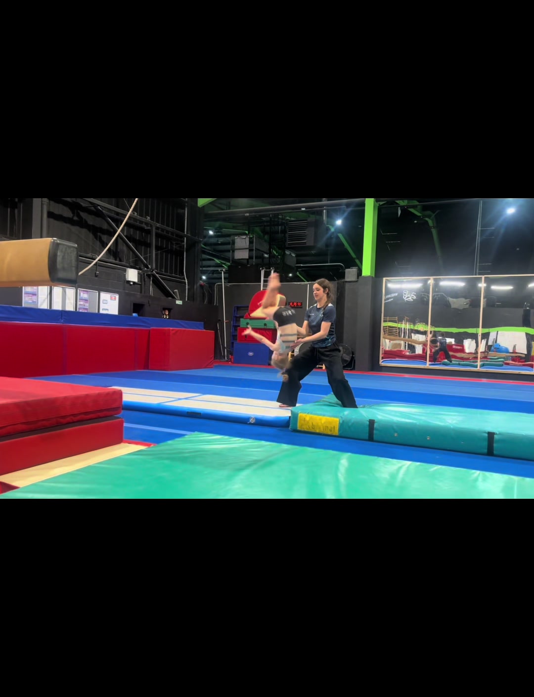 @Gymnast_EJ6