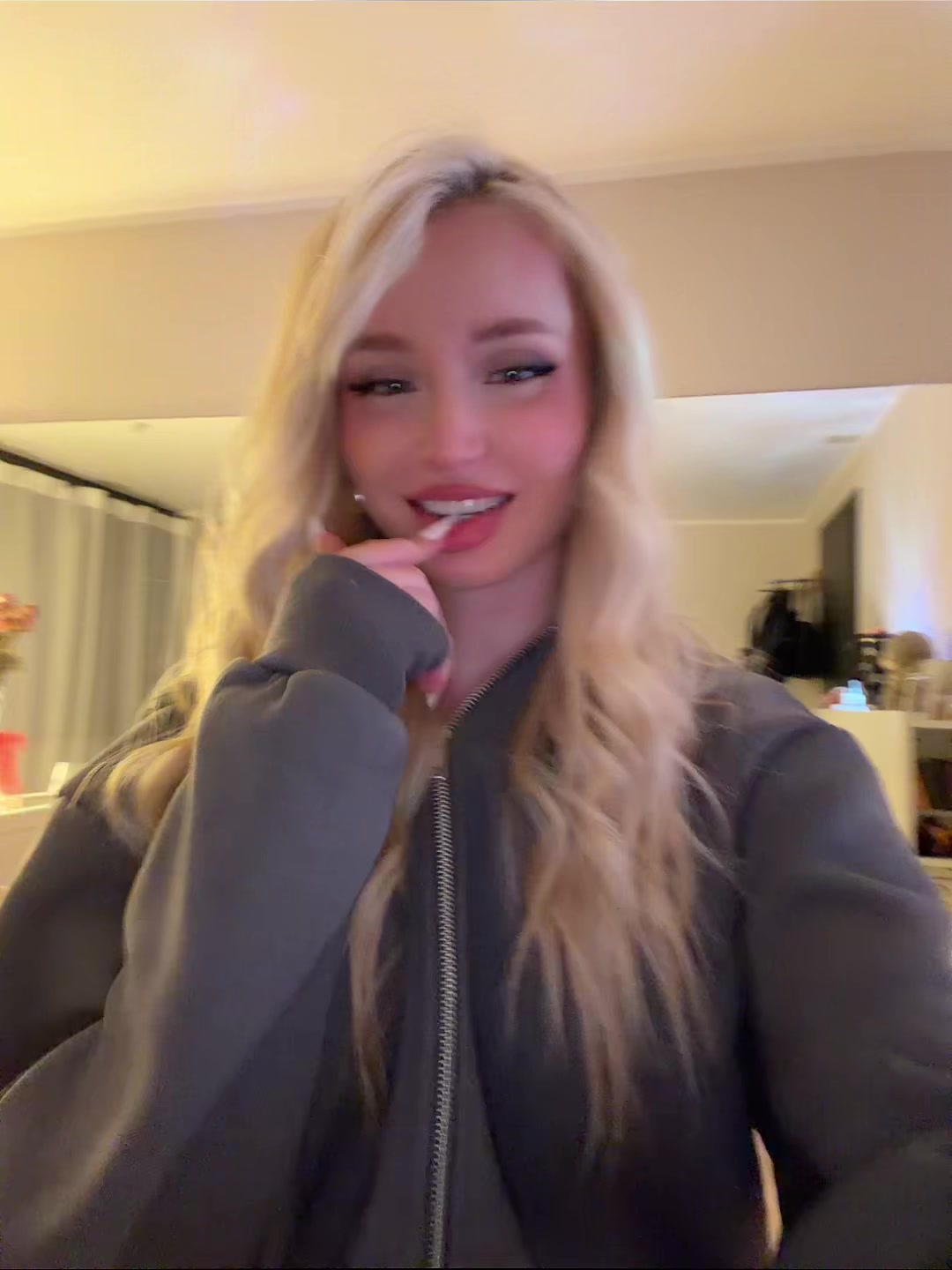 @emmajane_jelmini