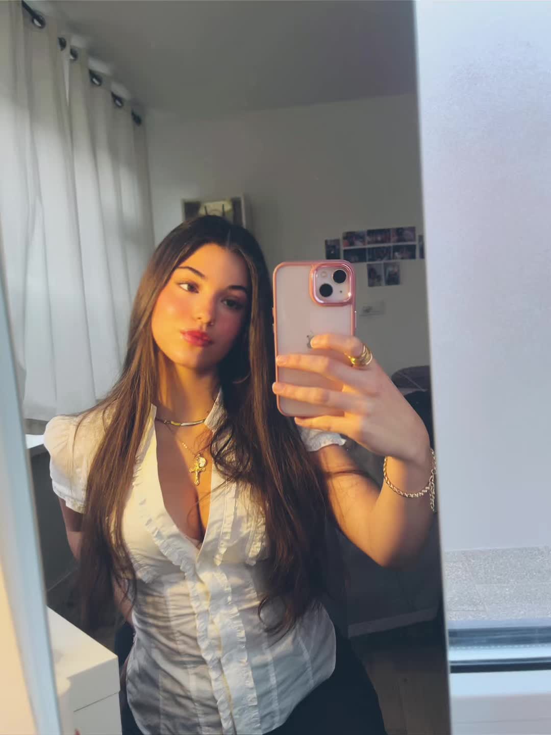 @laauuritaaaaaaa