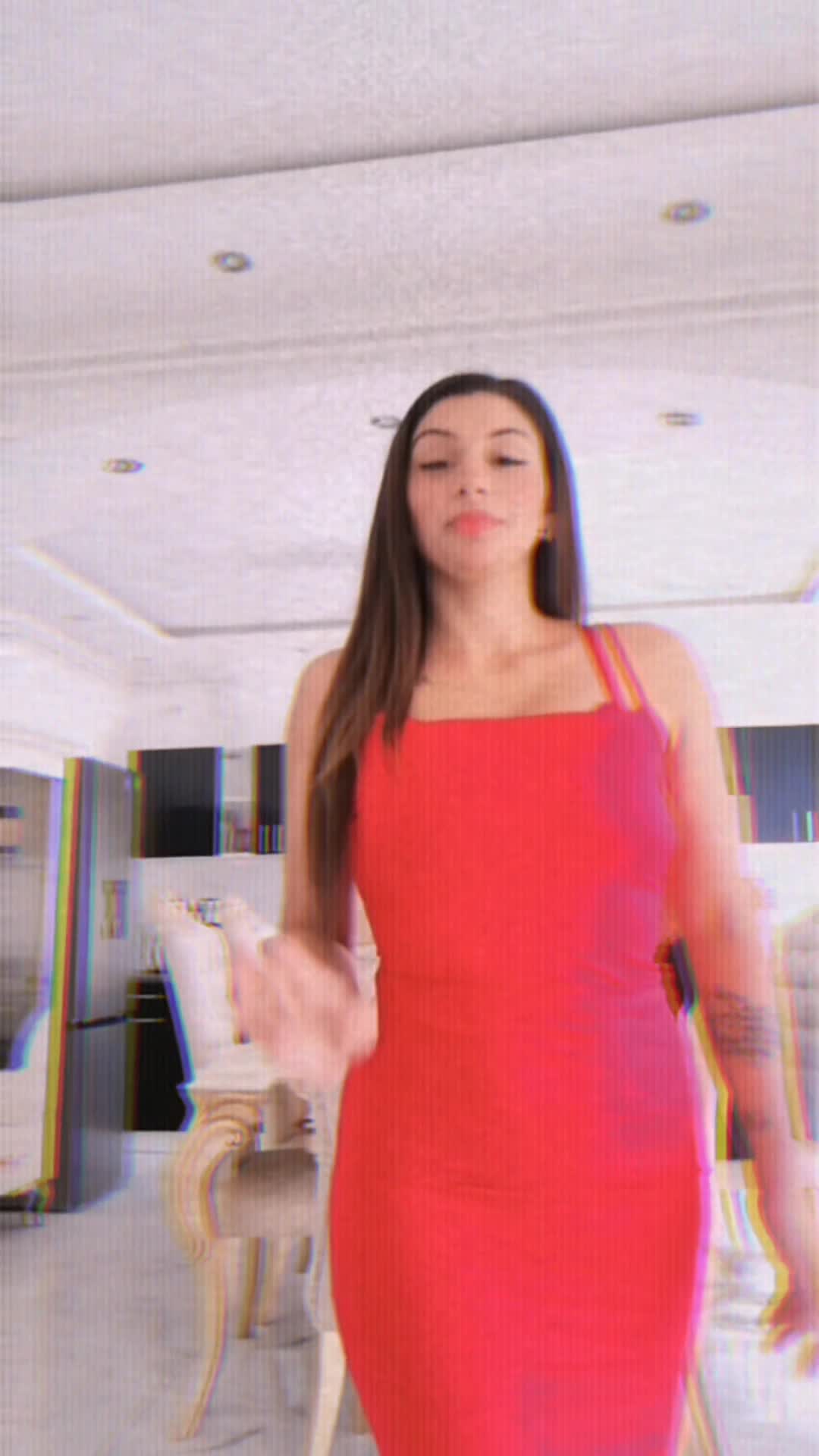 @Vani Vanessza🧭🌓🌪🩷