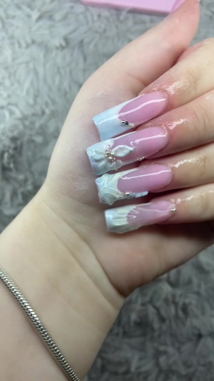 @Kaceynails