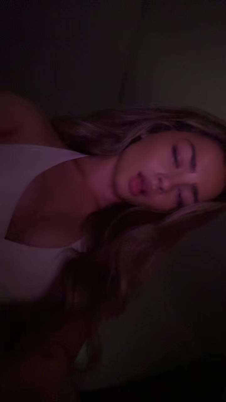 @erzashaqiri