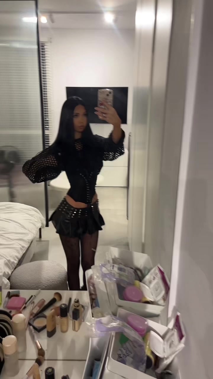 @𝑜𝓁𝒾𝓋𝒾𝒶