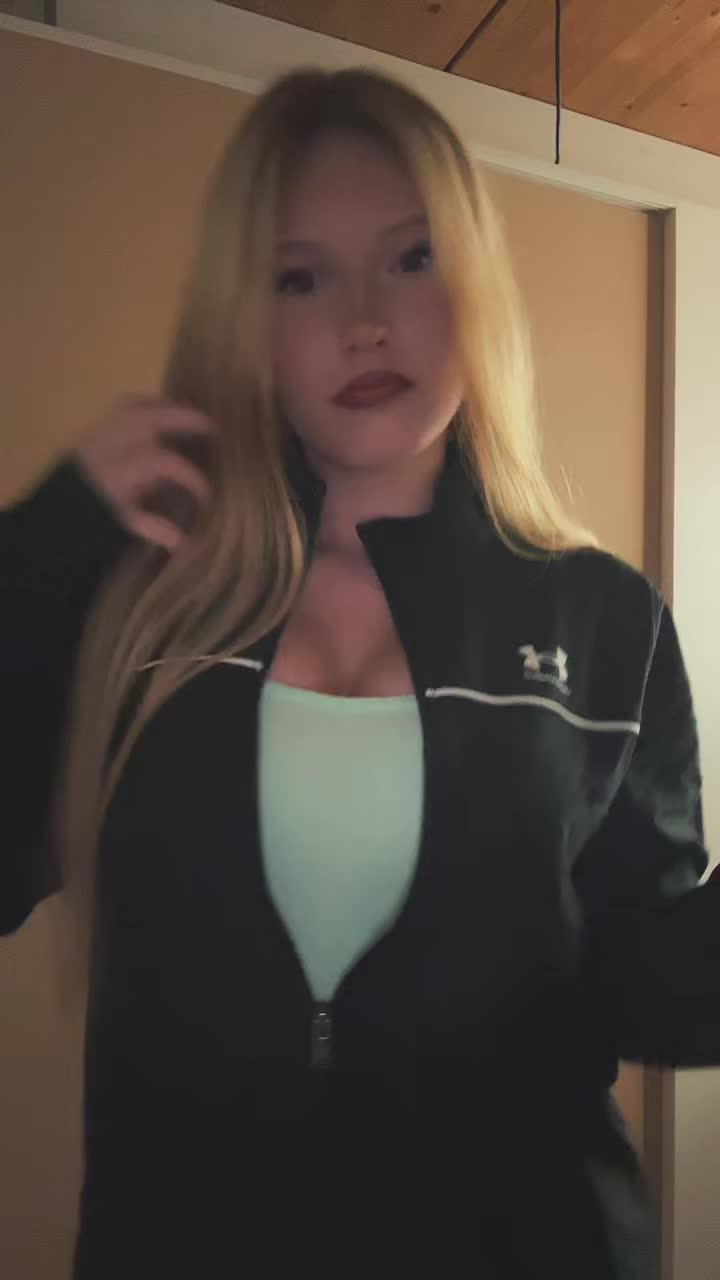 @𝔍𝔢𝔫𝔫𝔶