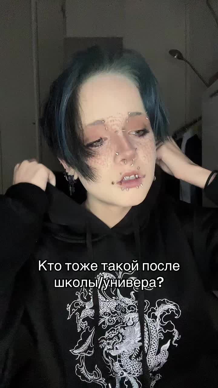 @𝕊𝕙𝕖𝕝𝕝𝕪 𝕚𝕟 𝕓𝕝𝕒𝕔𝕜