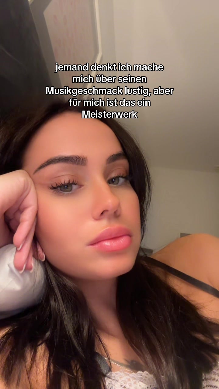 @VANESSA 🐉