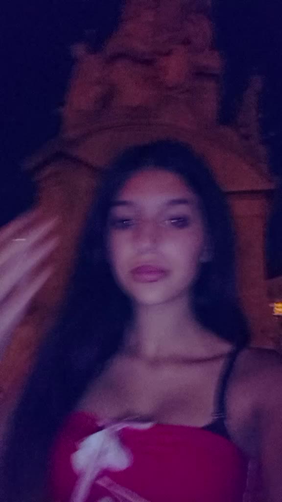 @Melcsy😈❤️