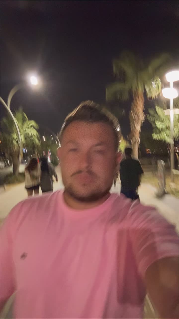@Clau Tuș