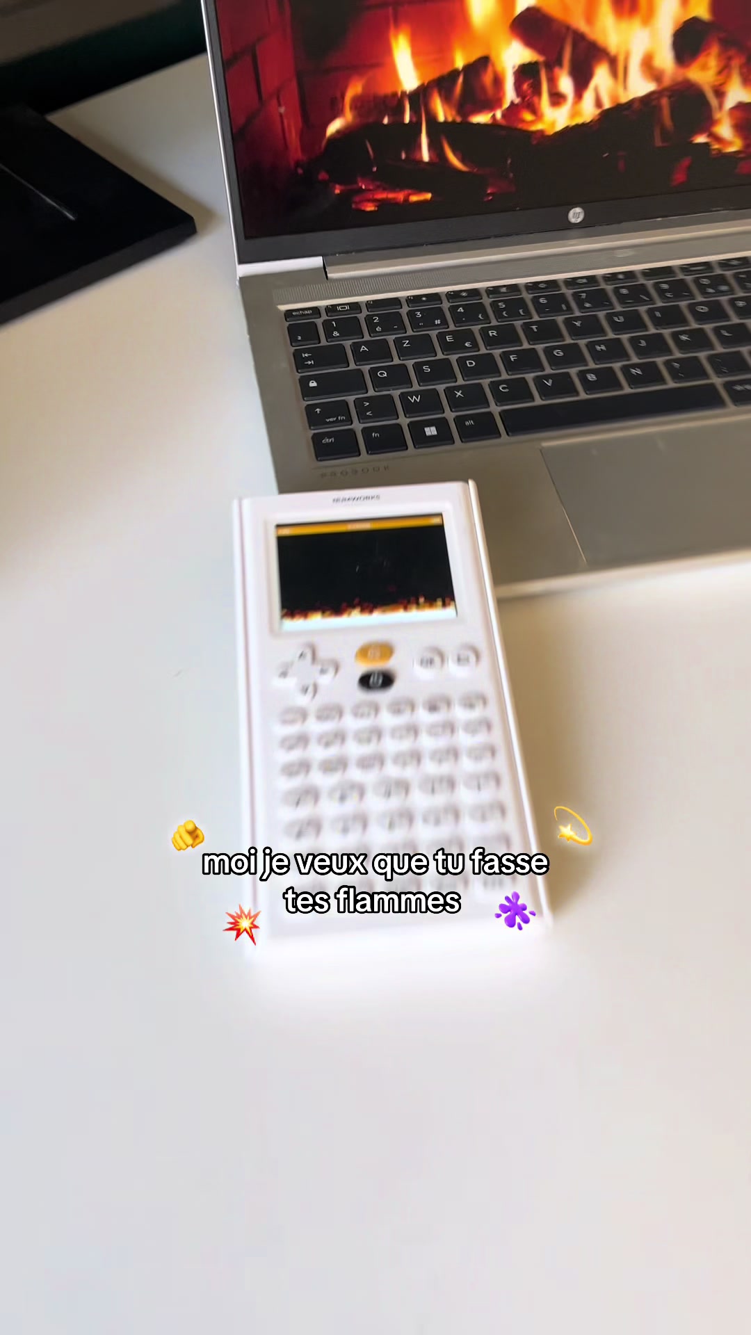@⃟