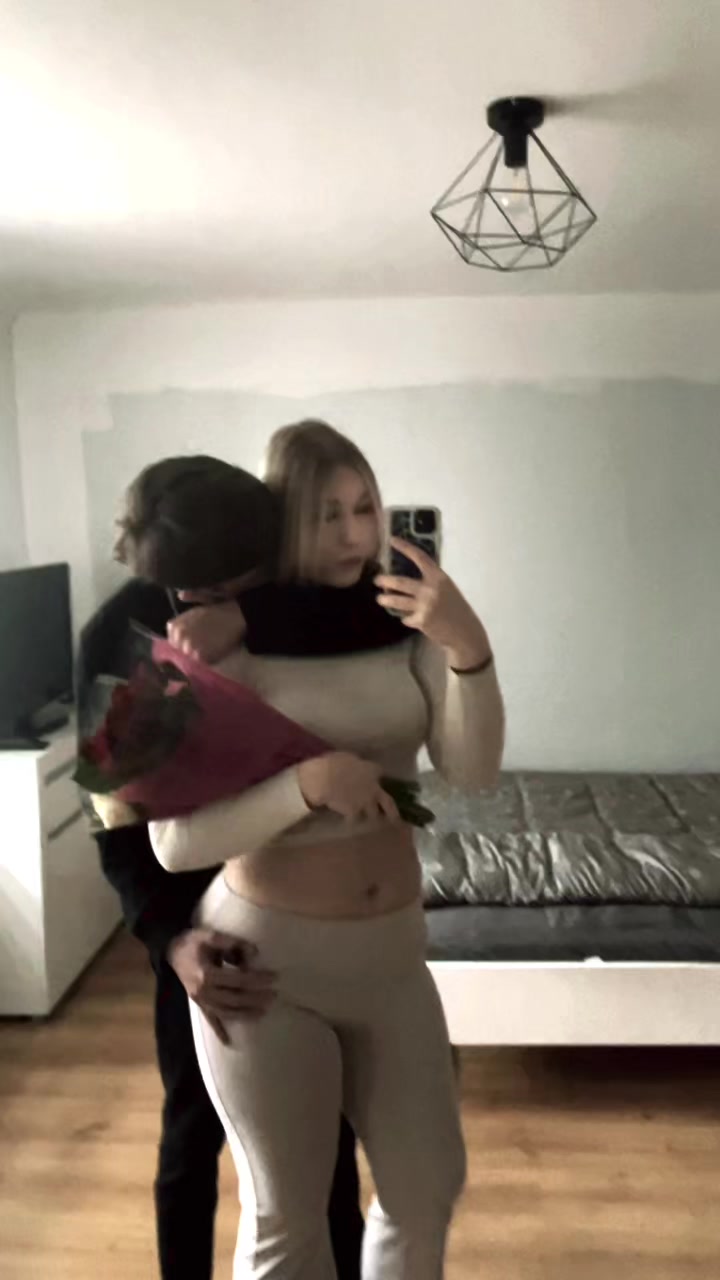 @paullineczeqq