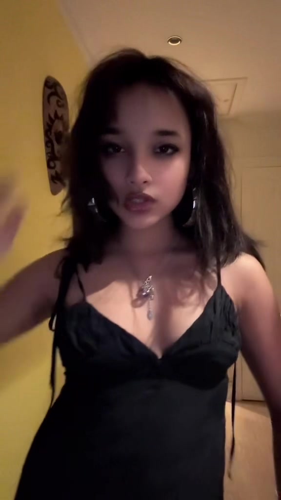 @Yavi 🧟♀️