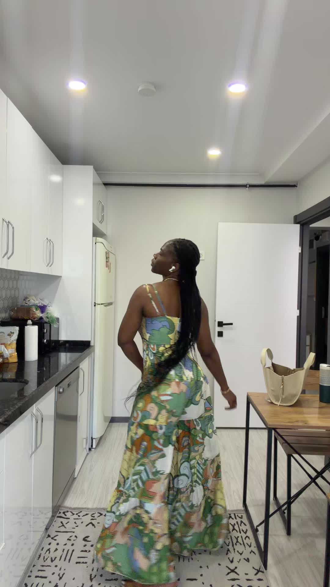 @Officialslimlilly