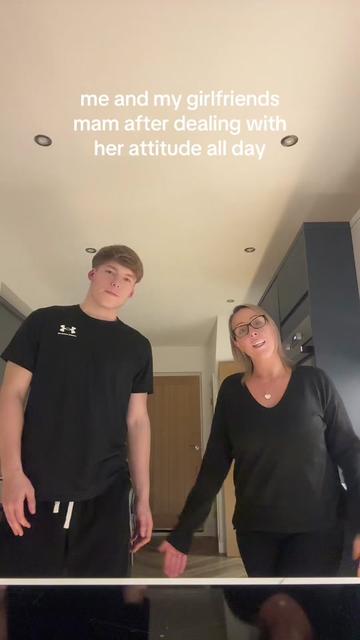@𝐦𝐚𝐫𝐜𝐟𝐨𝐱