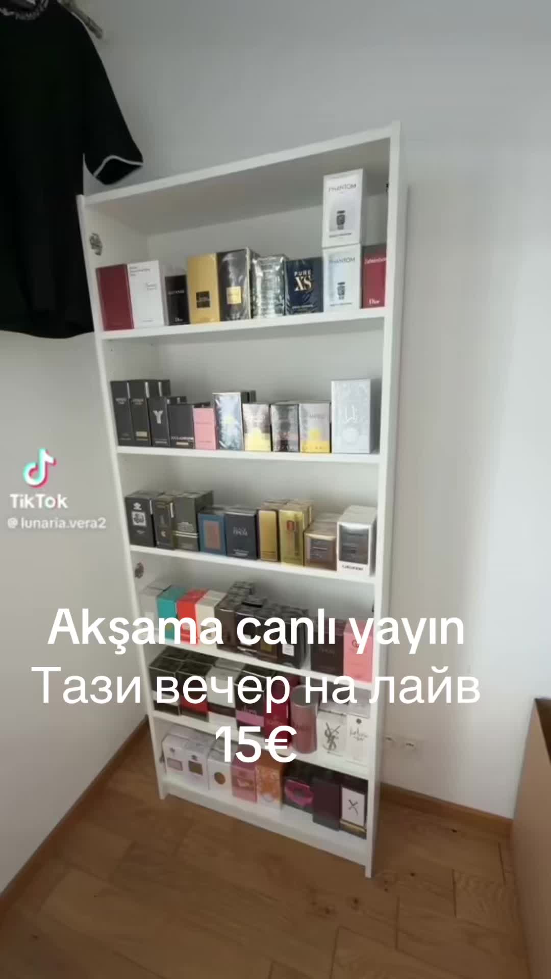 @angelina0116