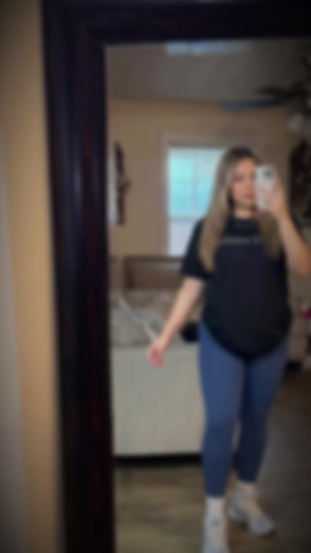@Itzelv0916