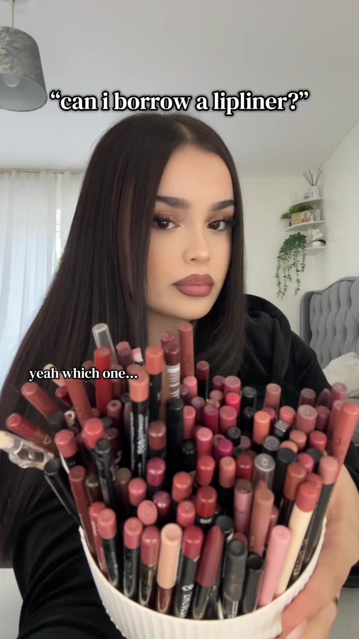 @hearts4mascara