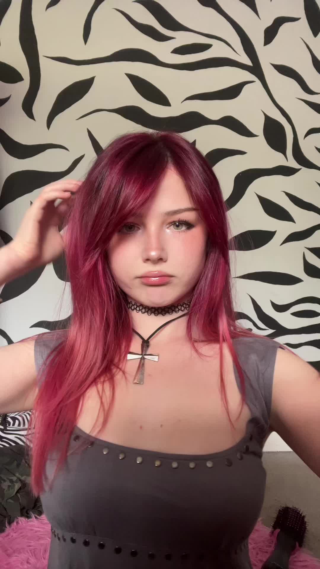 @🦄