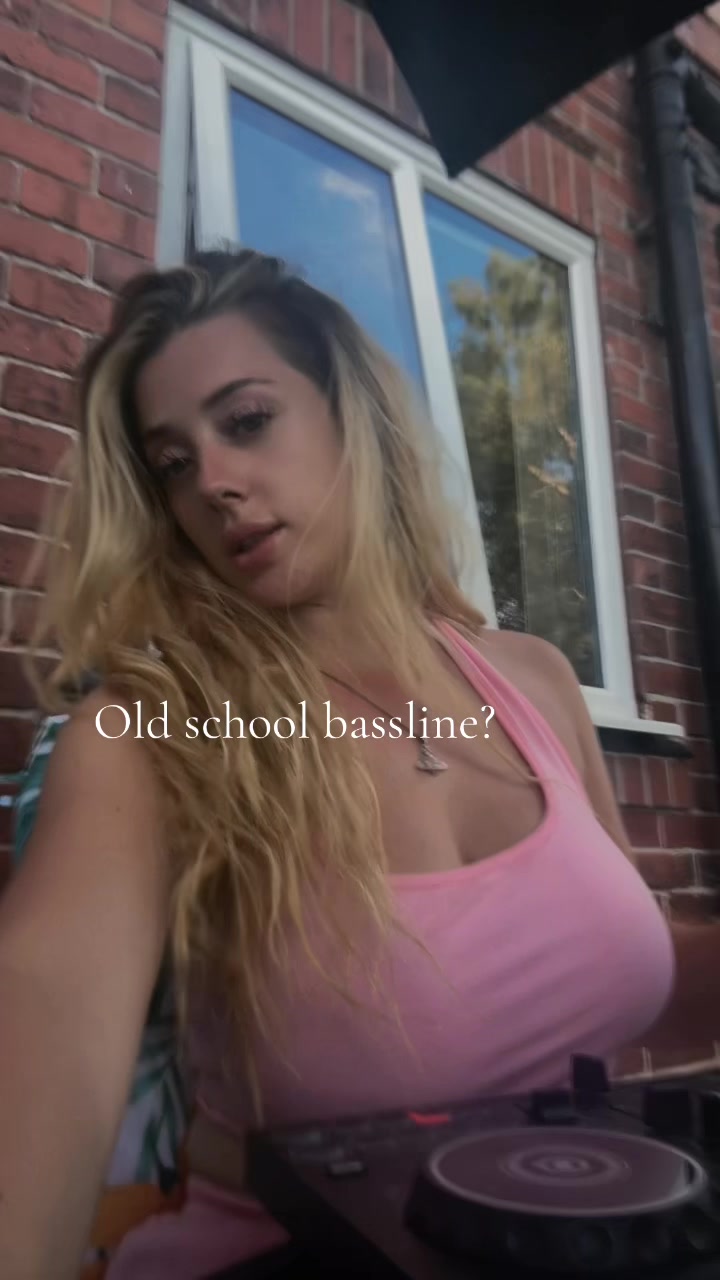 @Kalenlouise