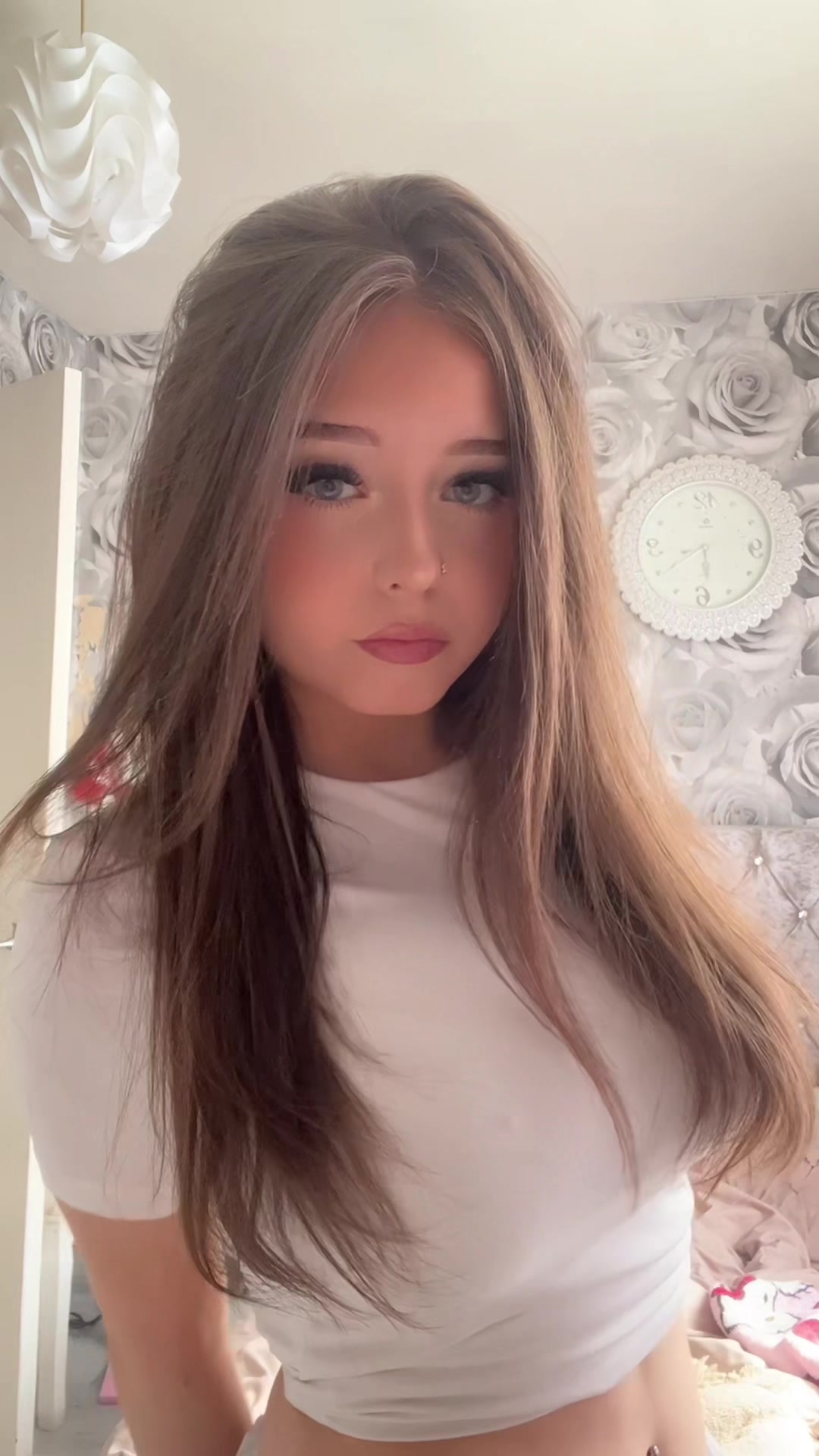 @♕