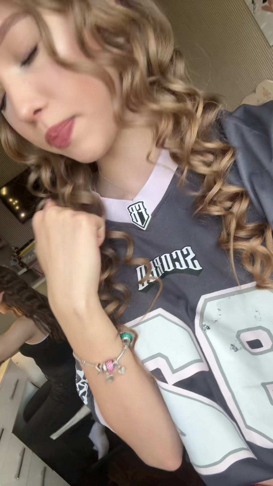 @кирюшка🎀