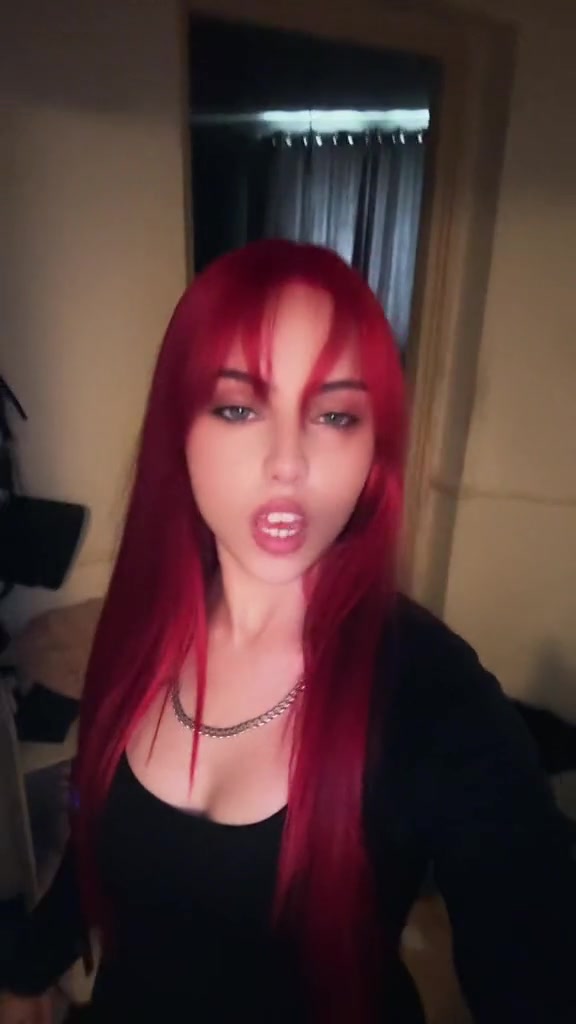 @Katie 🖤