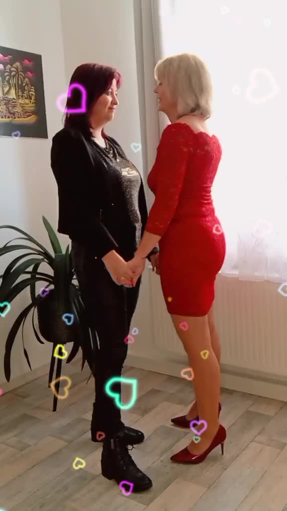 @Angela&Ina