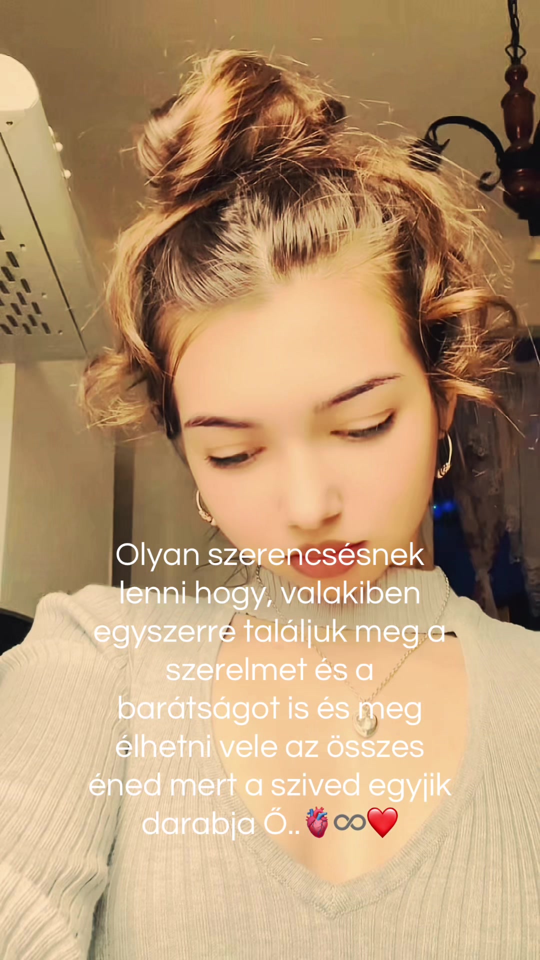 @𝒁𝒔𝒂𝒏𝒆𝒕𝒕