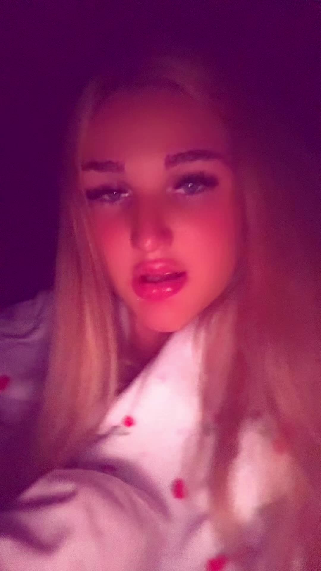@lucyyylooo25