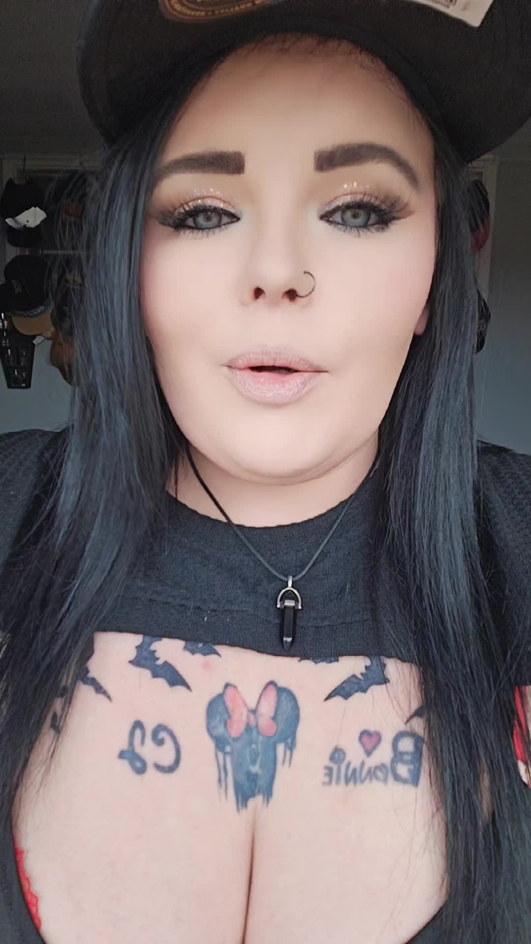 @⛓️🖤Jenny🖤⛓️