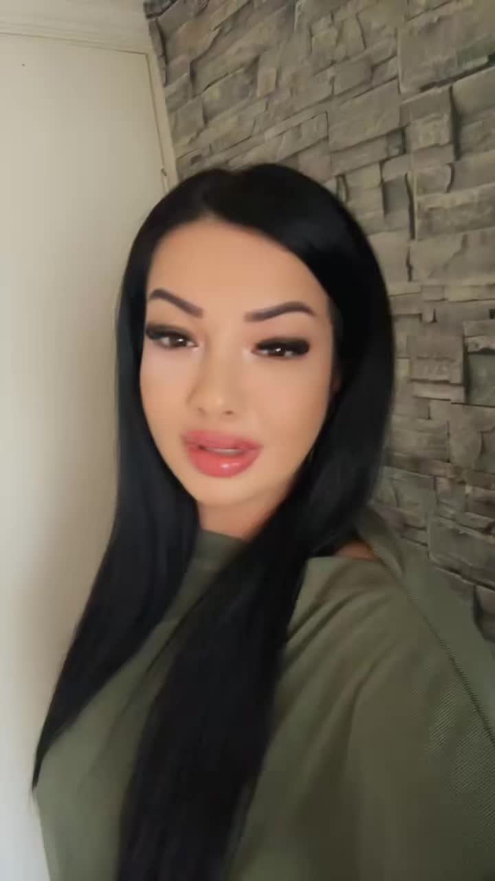 @MELLYME
