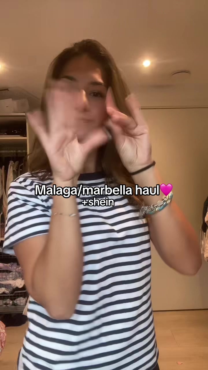 @🪩