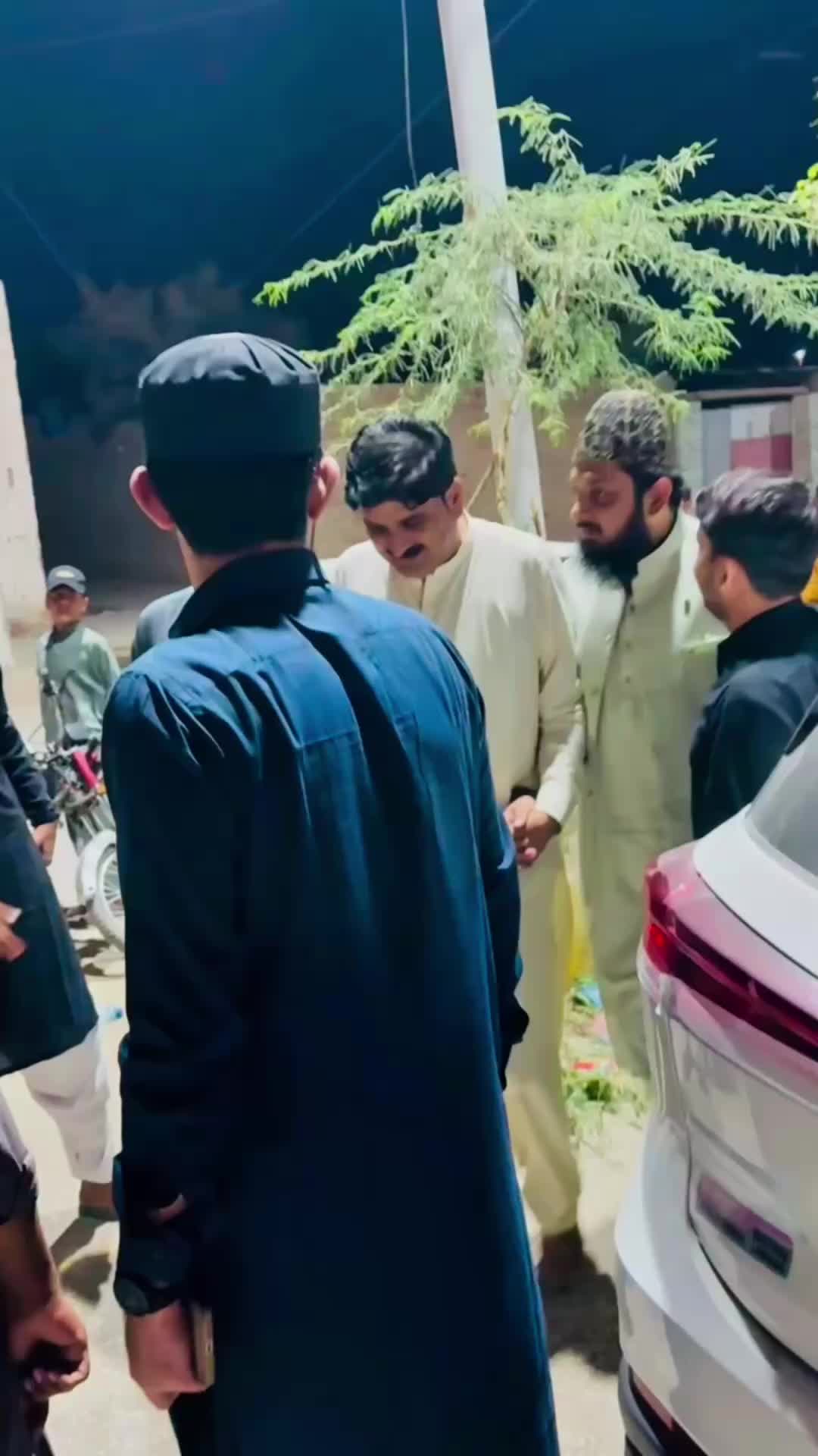 @Zohaib Ashrafi