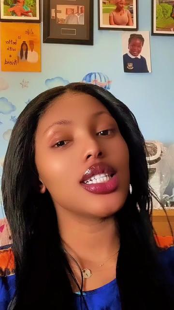 @IYZ QUEEN 💍🦋❤️🩷