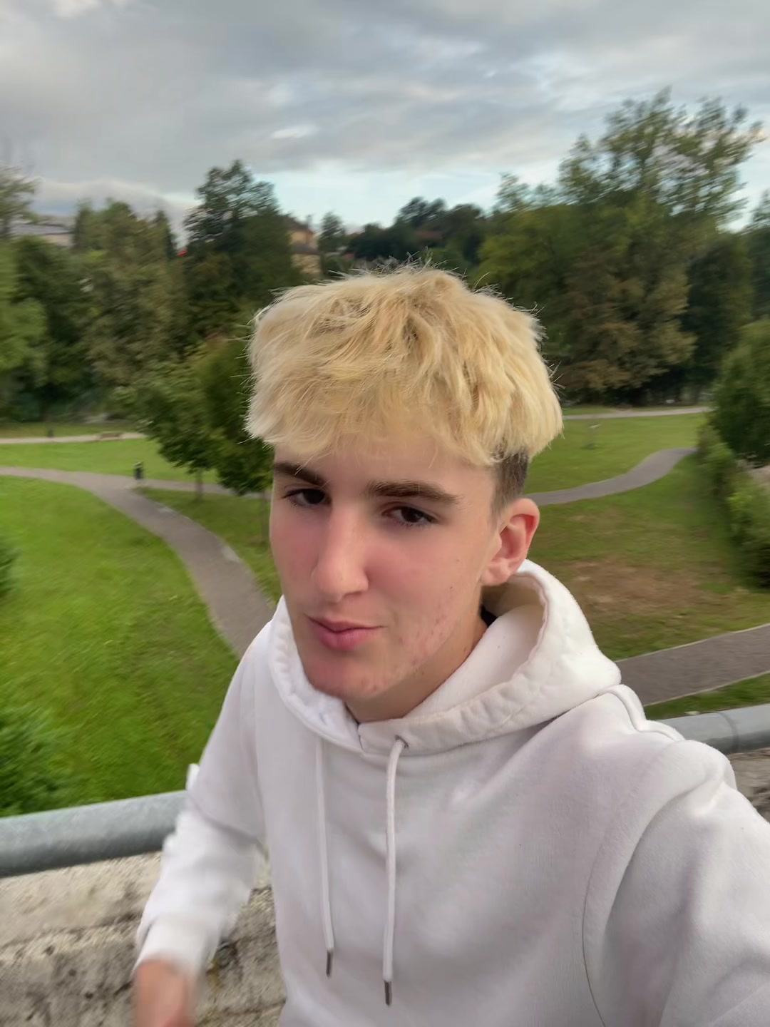 @F A L K O