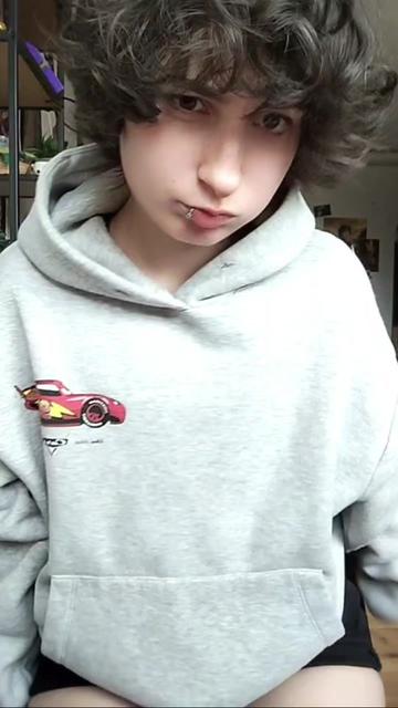 @just_t4ngerin3e