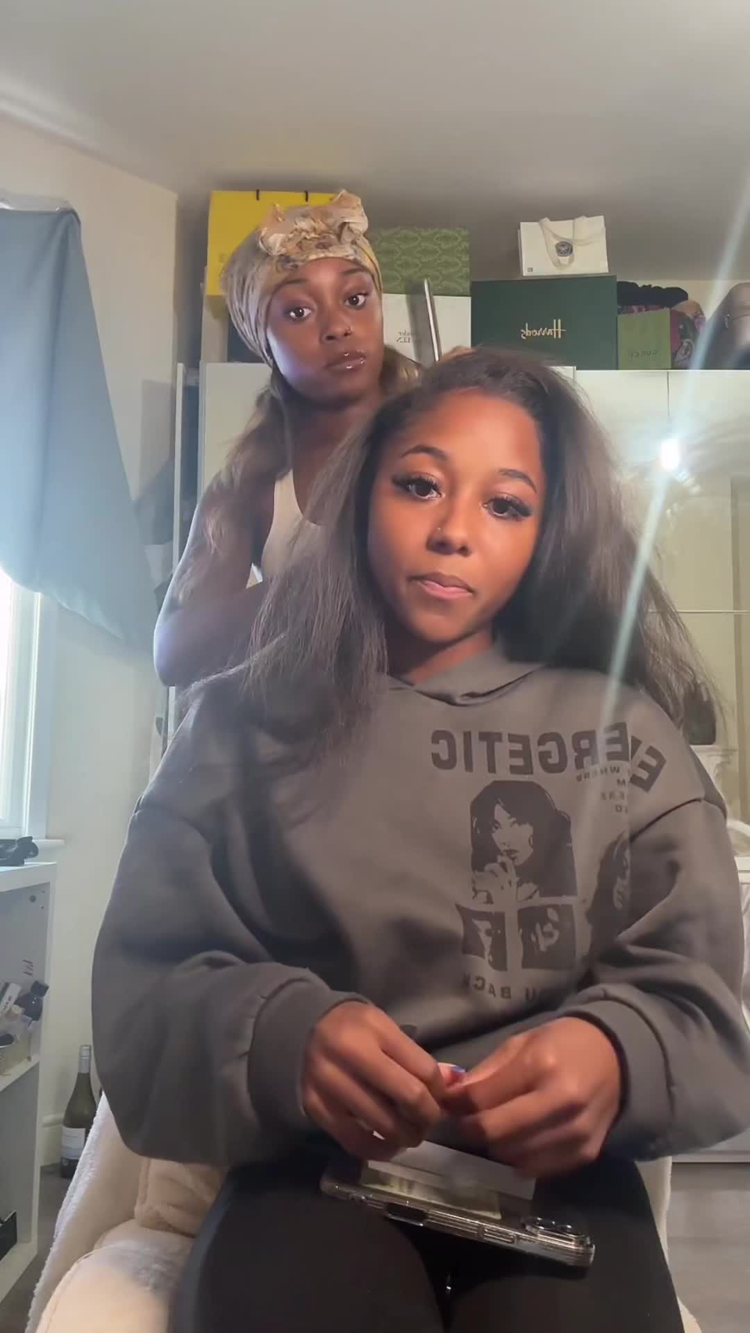 @Liah Mon&eacute;t