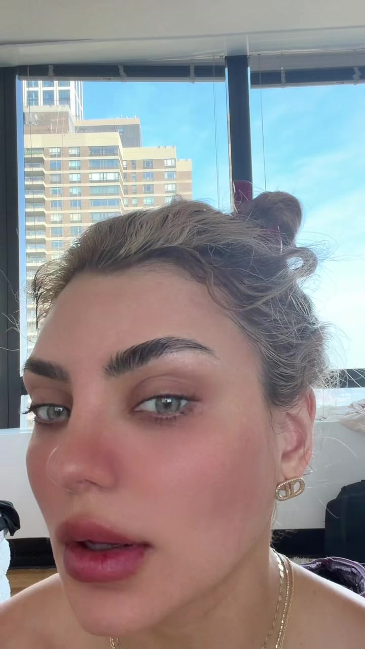 @talitaloterio