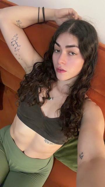 @Jade