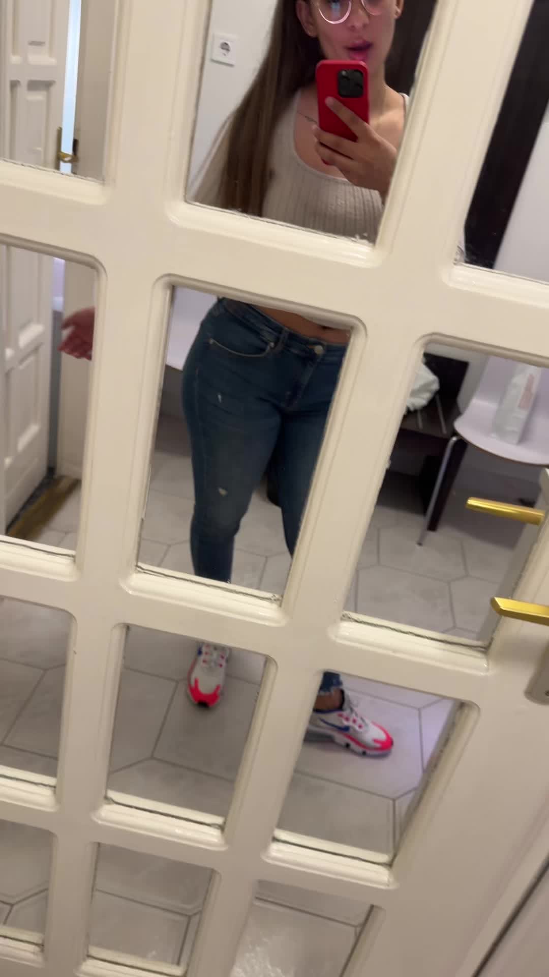 @Alexa🌸
