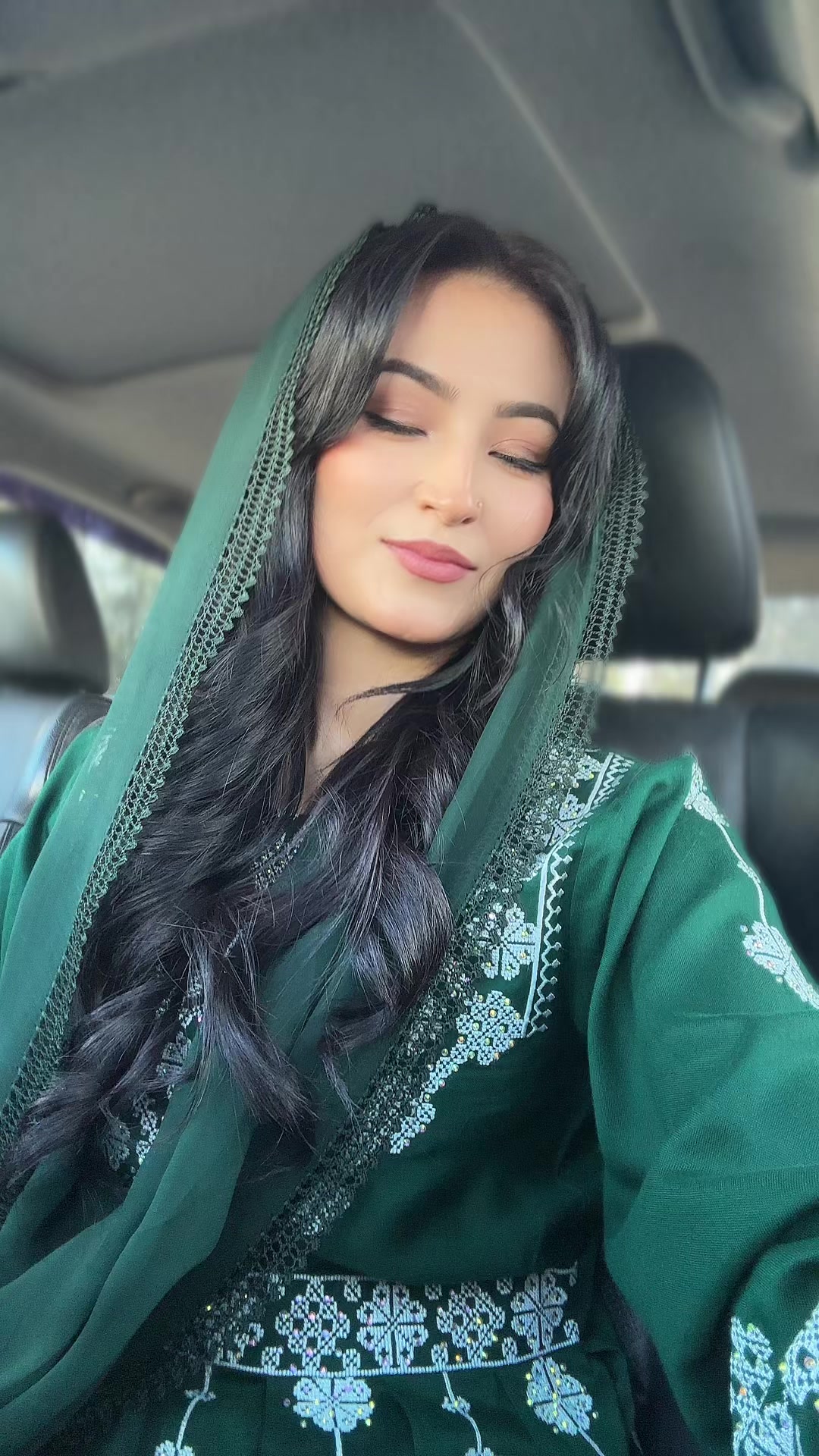 @ShahLa🌸