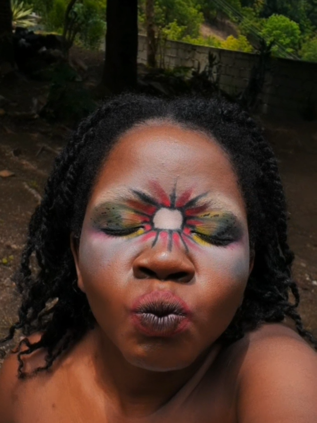 @UrbanLilyAyiti