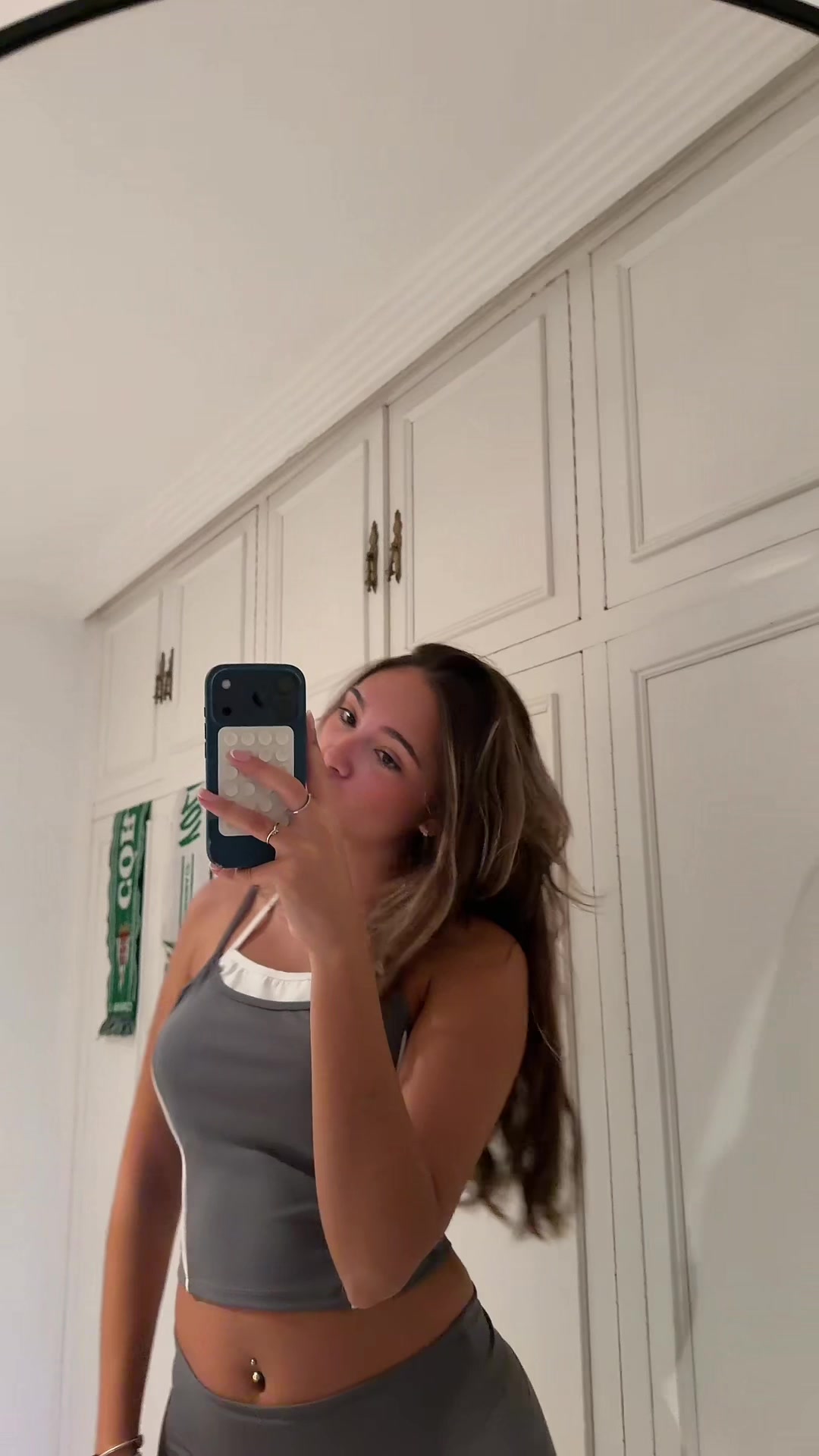 @nadia