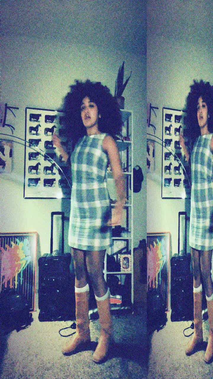 @adrienne <3