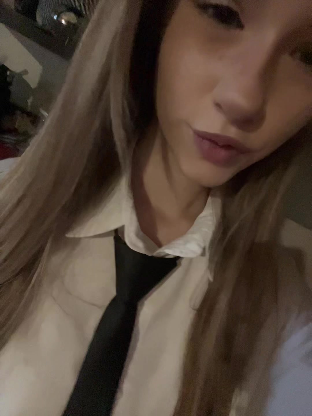 @KARISSA KISSS