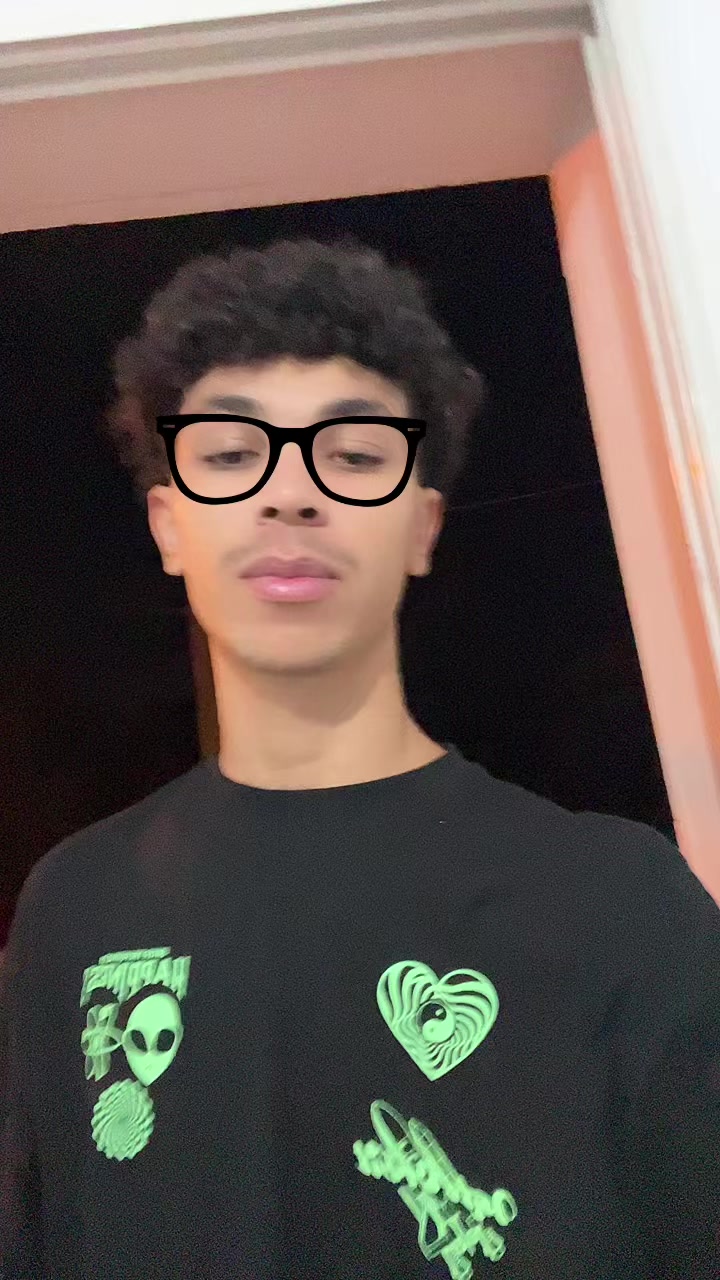@Omar♎️