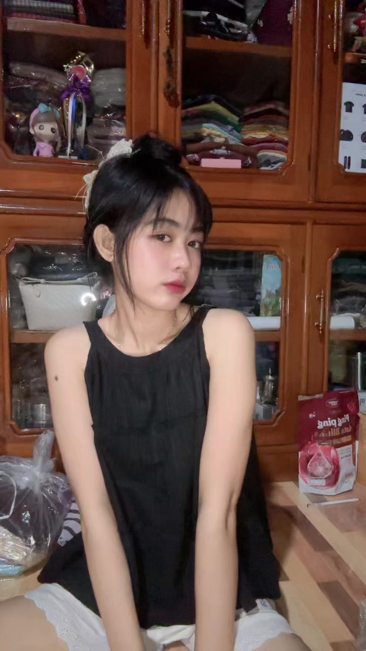 @🐳 Meë Laÿ🐼